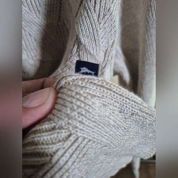 Tommy Bahama Men's Cream Sweater - Picture 4 of 8